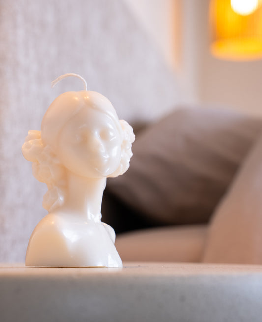 Bougie Femme Fleurie