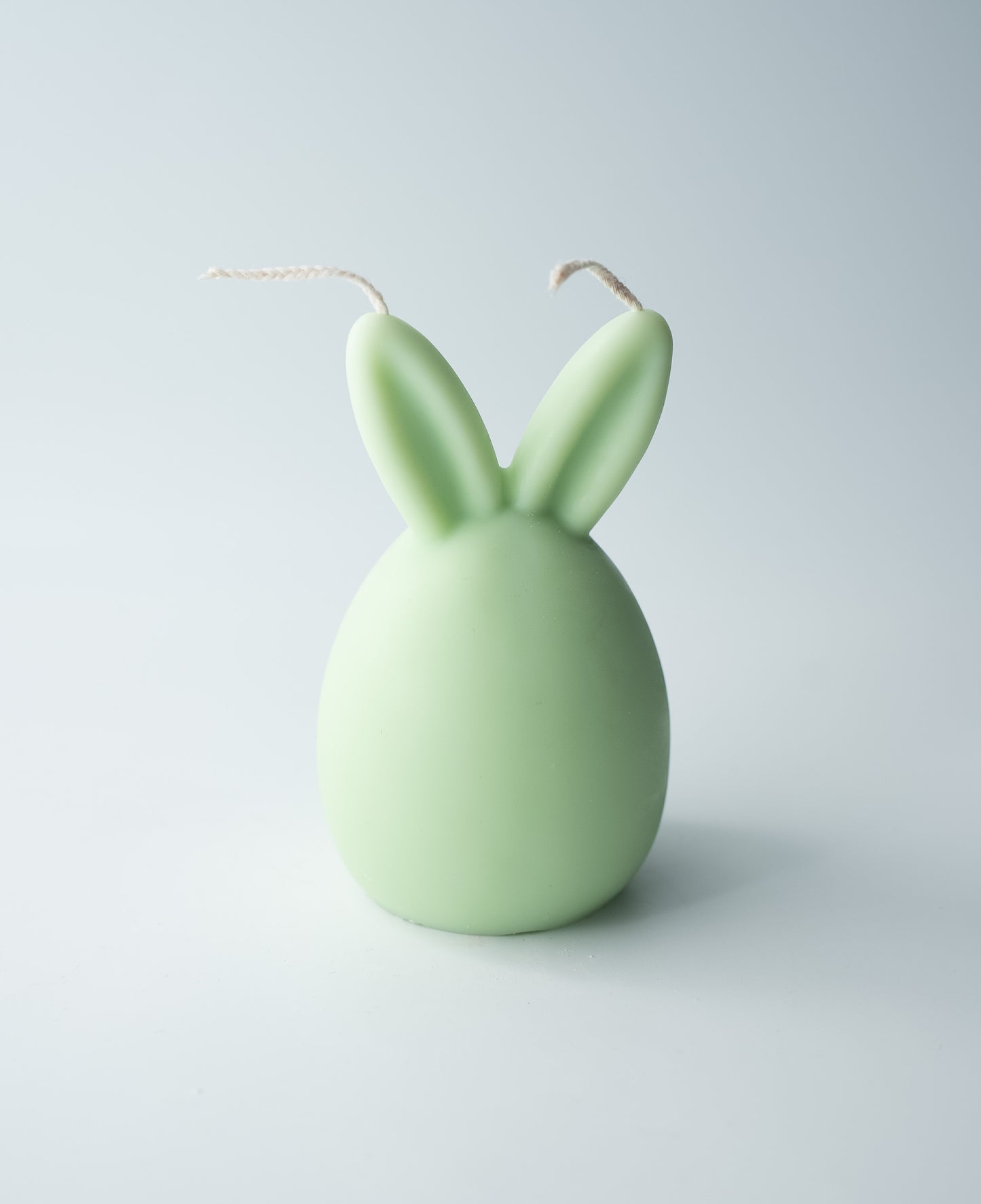 Œuf de Pâques aux oreilles